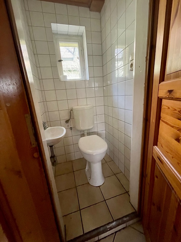 Bernburg, Salzlandkreis, Sachsen-Anhalt, Deutschland 06406, 4 Rooms Rooms,Einfamilienhaus,Kaufen,1090 Bernburg, Salzlandkreis, Sachsen-Anhalt, Deutschland 06406, 4 Rooms Rooms,Einfamilienhaus,Kaufen,1090