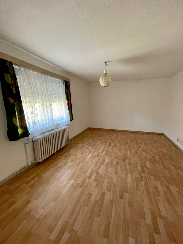 Bernburg, Salzlandkreis, Sachsen-Anhalt, Deutschland 06406, 4 Rooms Rooms,Einfamilienhaus,Kaufen,1090 Bernburg, Salzlandkreis, Sachsen-Anhalt, Deutschland 06406, 4 Rooms Rooms,Einfamilienhaus,Kaufen,1090