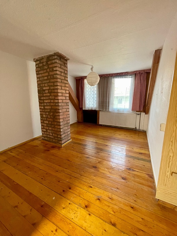 Bernburg, Salzlandkreis, Sachsen-Anhalt, Deutschland 06406, 4 Rooms Rooms,Einfamilienhaus,Kaufen,1090 Bernburg, Salzlandkreis, Sachsen-Anhalt, Deutschland 06406, 4 Rooms Rooms,Einfamilienhaus,Kaufen,1090