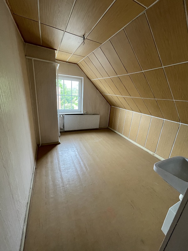 Bernburg, Salzlandkreis, Sachsen-Anhalt, Deutschland 06406, 5 Rooms Rooms,Einfamilienhaus,Kaufen,1157