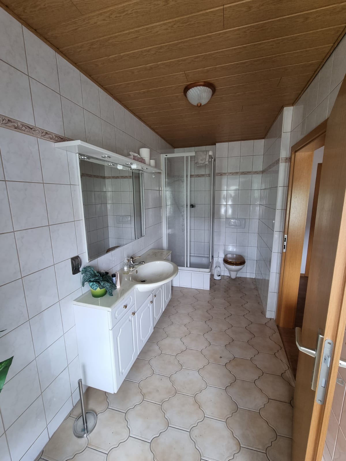 Bernburg, Salzlandkreis, Sachsen-Anhalt, Deutschland 06406, ,Mehrfamilienhaus,Kaufen,1177