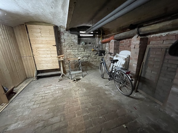 Bernburg, Salzlandkreis, Sachsen-Anhalt, Deutschland 06406, ,Mehrfamilienhaus,Kaufen,1177