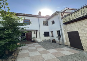 Bernburg, Salzlandkreis, Sachsen-Anhalt, Deutschland 06406, 5 Rooms Rooms,Einfamilienhaus,Kaufen,1186 Bernburg, Salzlandkreis, Sachsen-Anhalt, Deutschland 06406, 5 Rooms Rooms,Einfamilienhaus,Kaufen,1186