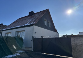 Bebitz, Salzlandkreis, Sachsen-Anhalt, Deutschland, 4 Rooms Rooms,Einfamilienhaus,Kaufen,1200 Bebitz, Salzlandkreis, Sachsen-Anhalt, Deutschland, 4 Rooms Rooms,Einfamilienhaus,Kaufen,1200