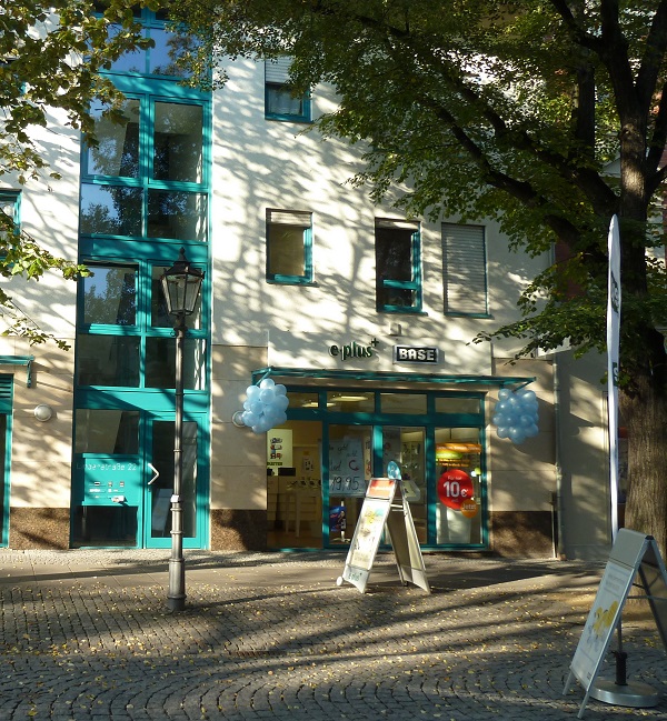 Lindenstraße, Bernburg, Salzlandkreis, Sachsen-Anhalt, Deutschland 06406, 1 Room Rooms,Gewerberaum,Mieten,Lindenstraße,1217 Lindenstraße, Bernburg, Salzlandkreis, Sachsen-Anhalt, Deutschland 06406, 1 Room Rooms,Gewerberaum,Mieten,Lindenstraße,1217