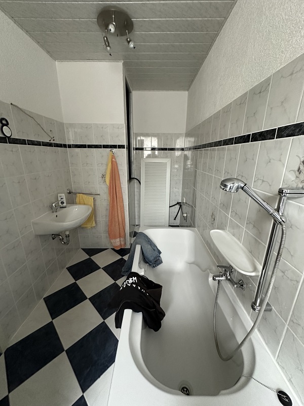 Bernburg, Salzlandkreis, Sachsen-Anhalt, Deutschland 06406, 5 Rooms Rooms,Wohn- und Geschäftshaus,Kaufen,1219 Bernburg, Salzlandkreis, Sachsen-Anhalt, Deutschland 06406, 5 Rooms Rooms,Wohn- und Geschäftshaus,Kaufen,1219