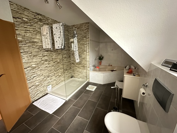 Nienburg OT Gerbitz, Salzlandkreis, Sachsen-Anhalt, Deutschland, 4 Rooms Rooms,Einfamilienhaus,Kaufen,1226 Nienburg OT Gerbitz, Salzlandkreis, Sachsen-Anhalt, Deutschland, 4 Rooms Rooms,Einfamilienhaus,Kaufen,1226