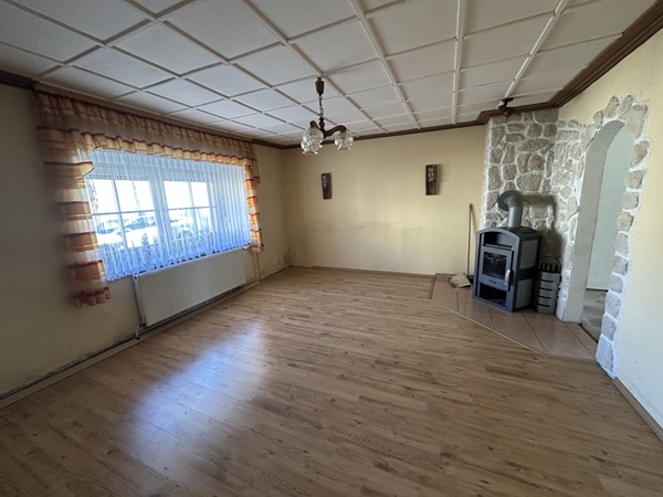 Alsleben, Salzlandkreis, Sachsen-Anhalt, Deutschland, 8 Rooms Rooms,Einfamilienhaus,Kaufen,1232