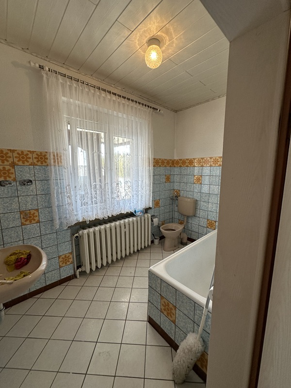 Gerlebogk, Salzlandkreis, Sachsen-Anhalt, Deutschland, 4 Rooms Rooms,Doppelhaushälfte,Kaufen,1234