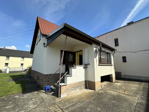 Gerlebogk, Salzlandkreis, Sachsen-Anhalt, Deutschland, 4 Rooms Rooms,Doppelhaushälfte,Kaufen,1234