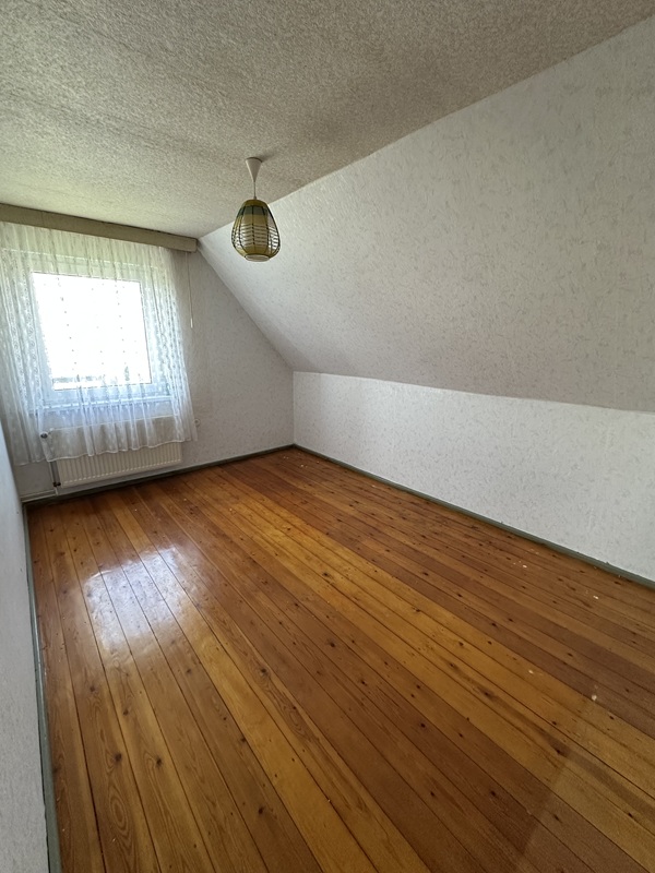 Gerlebogk, Salzlandkreis, Sachsen-Anhalt, Deutschland, 4 Rooms Rooms,Doppelhaushälfte,Kaufen,1234