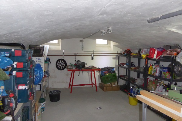 Aschersleben, Salzlandkreis, Sachsen-Anhalt, Deutschland 06449, 10 Rooms Rooms,Mehrfamilienhaus,Kaufen,1022