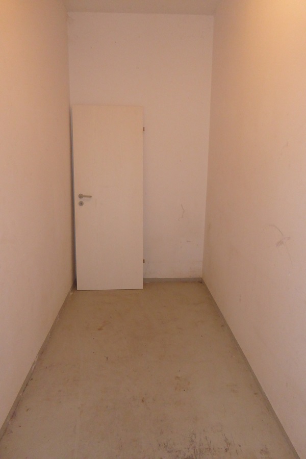 Bernburg, Salzlandkreis, Sachsen-Anhalt, Deutschland 06406, 3 Rooms Rooms,Eigentumswohnung,Kaufen,1027